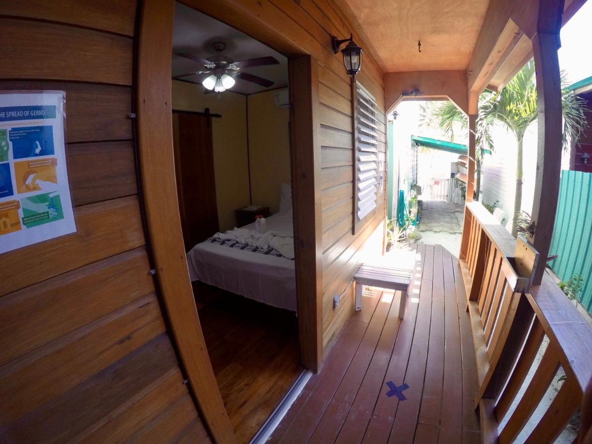 Chila'S Accommodations 库尔克岛 外观 照片