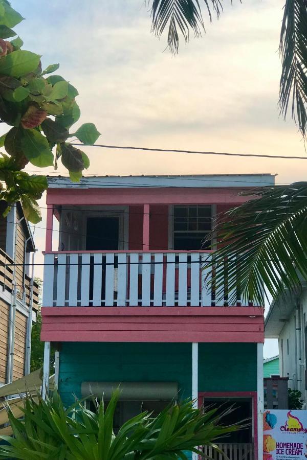 Chila'S Accommodations 库尔克岛 外观 照片